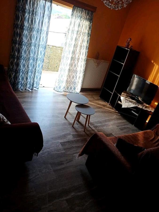 Όμορφο Και Ευρύχωρο Διαμέρισμα Με Θέα! Appartement Nauplion Buitenkant foto